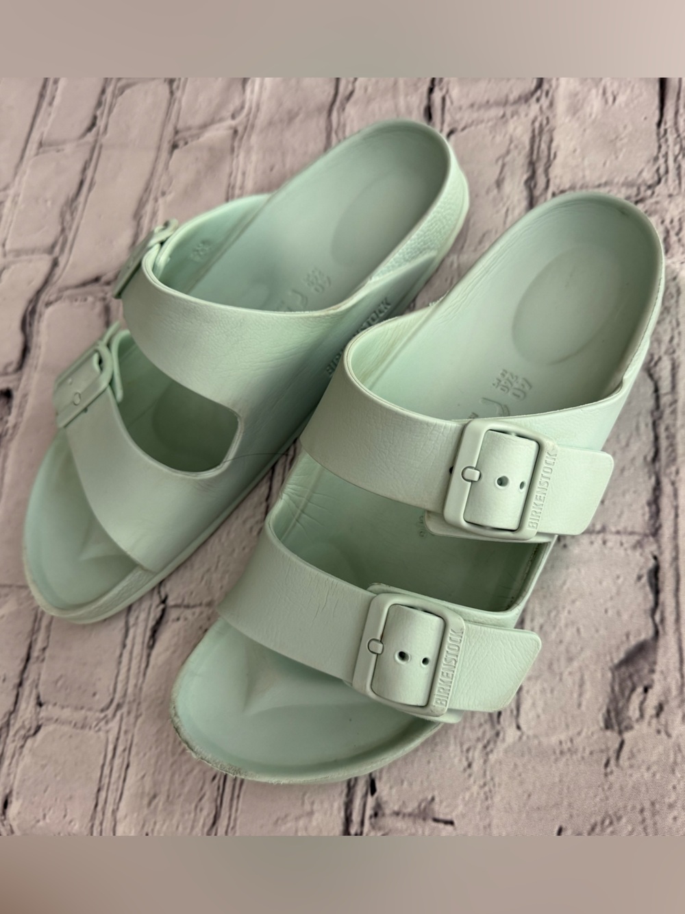 Birkenstock Rubber Two Straps Sandal Size 40 Unisex Light Blue Arizona Granola